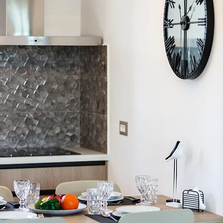 Riviera Vista Luxury Homes *