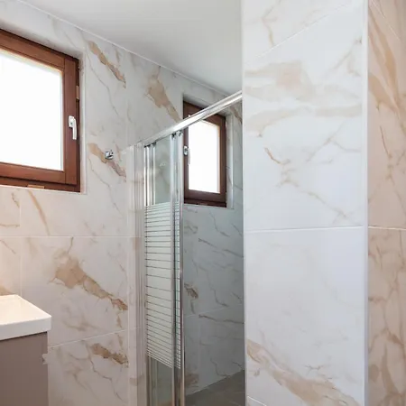Apartment Riviera Vista Luxury Homes Dhramia